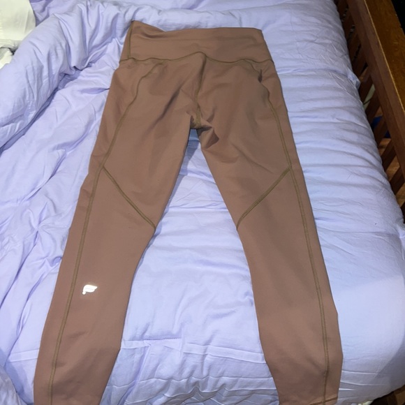 Fabletics brown/beige/tan leggings NWT - Picture 2 of 3